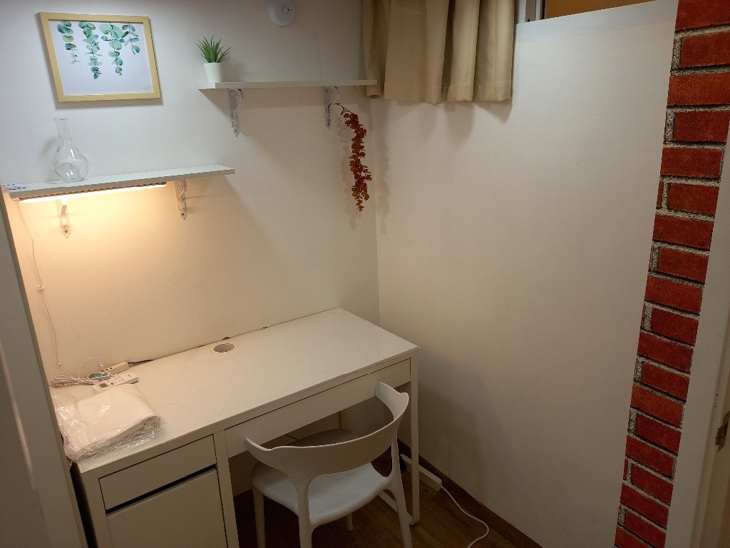 No agent fee. New shared apartment with Duplex bedrooms and private platform garden  - Cheung Sha Wan - Bedroom - Homates Hong Kong