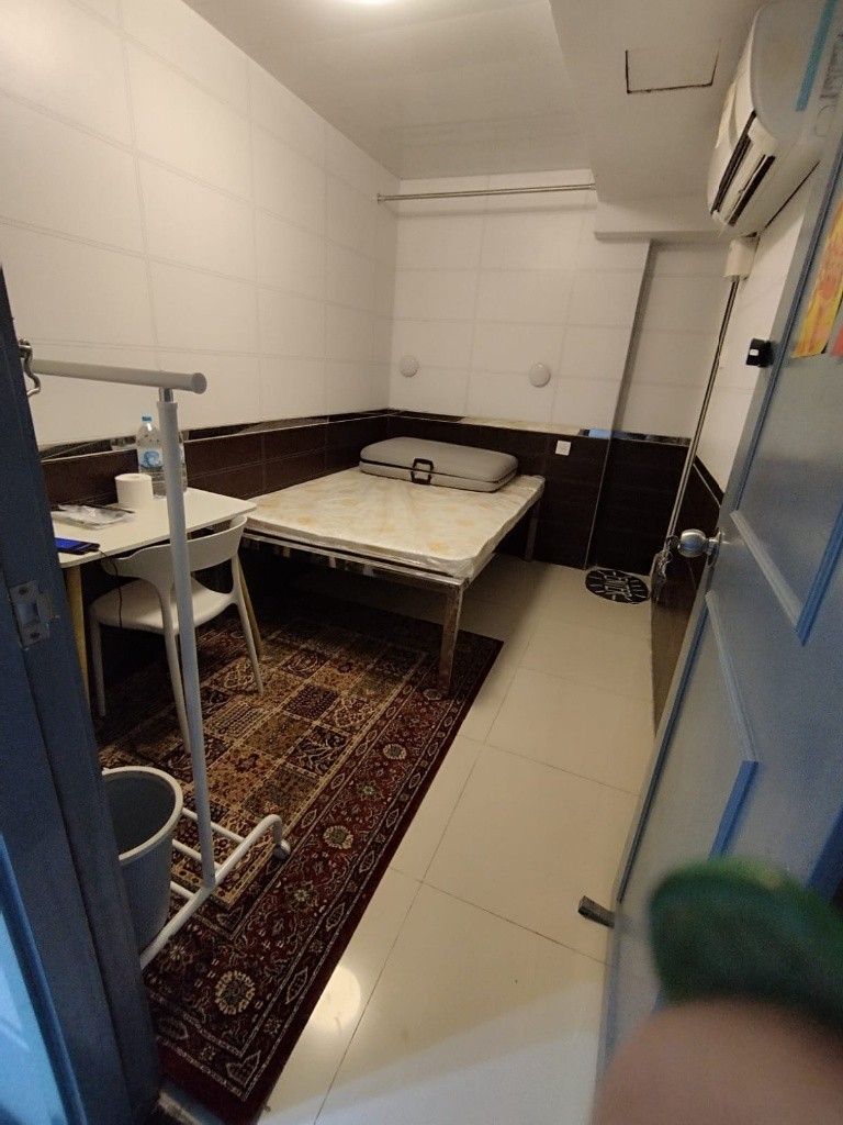D03尖沙咀重慶大廈合租 共用厨房 獨立廁所 - Ho Man Tin/Kings Park - Bedroom - Homates Hong Kong
