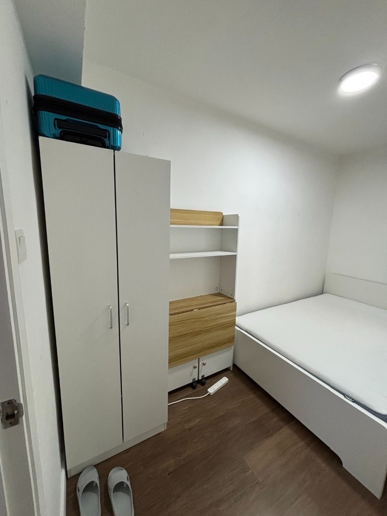 1月-搵1名roommate合租-灣仔單幢式新淨兩房兩廳 - Wan Chai - Bedroom - Homates Hong Kong