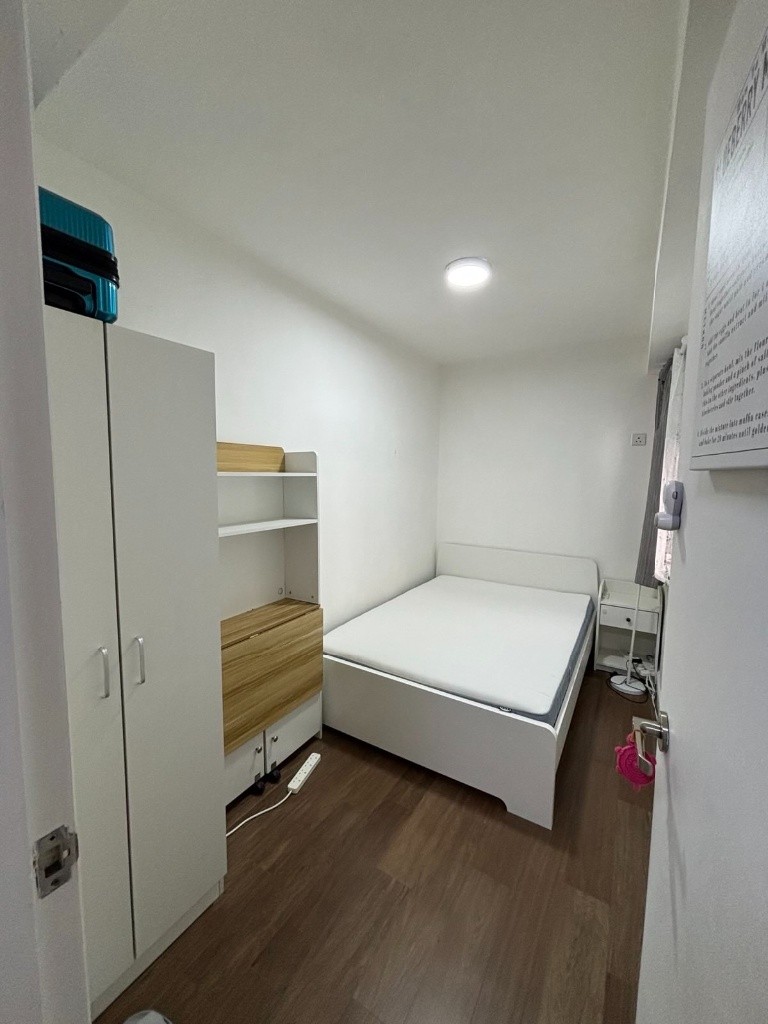 1月-搵1名roommate合租-灣仔單幢式新淨兩房兩廳 - Wan Chai - Bedroom - Homates Hong Kong