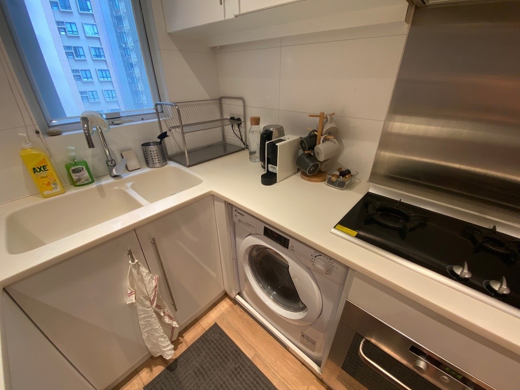 Fully furnished 1BR apartment in Caine Road (Mid-levels) in Caine building (22 Caine road) - 中半山/金钟 - 住宅 (整间出租) - Homates 香港