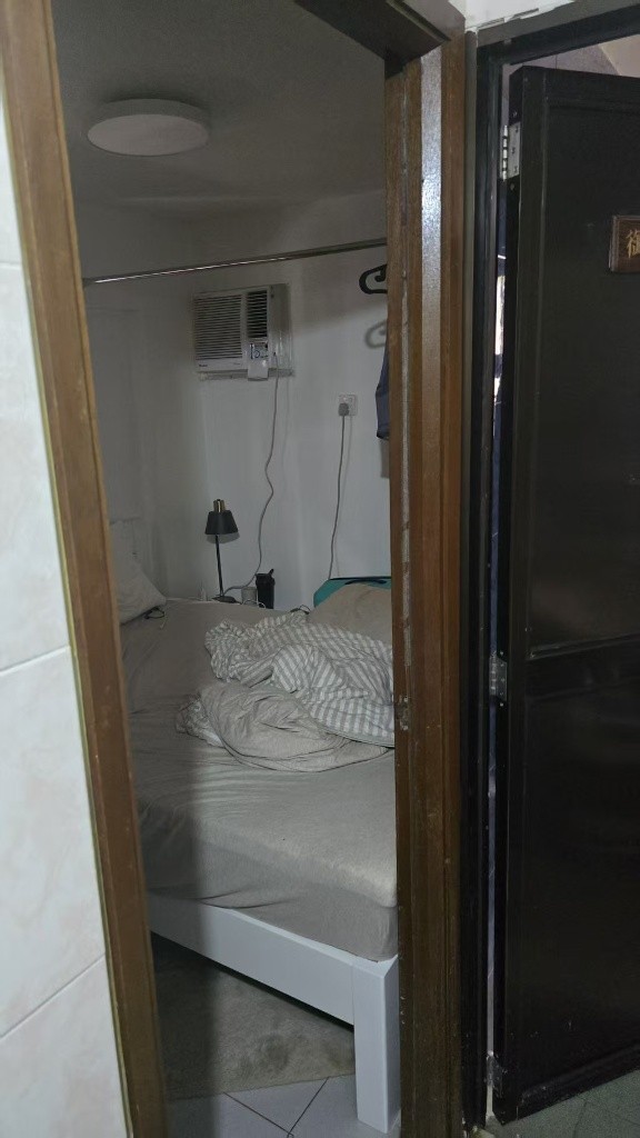 Room in a shared apartment - Sai Kung - Bedroom - Homates Hong Kong