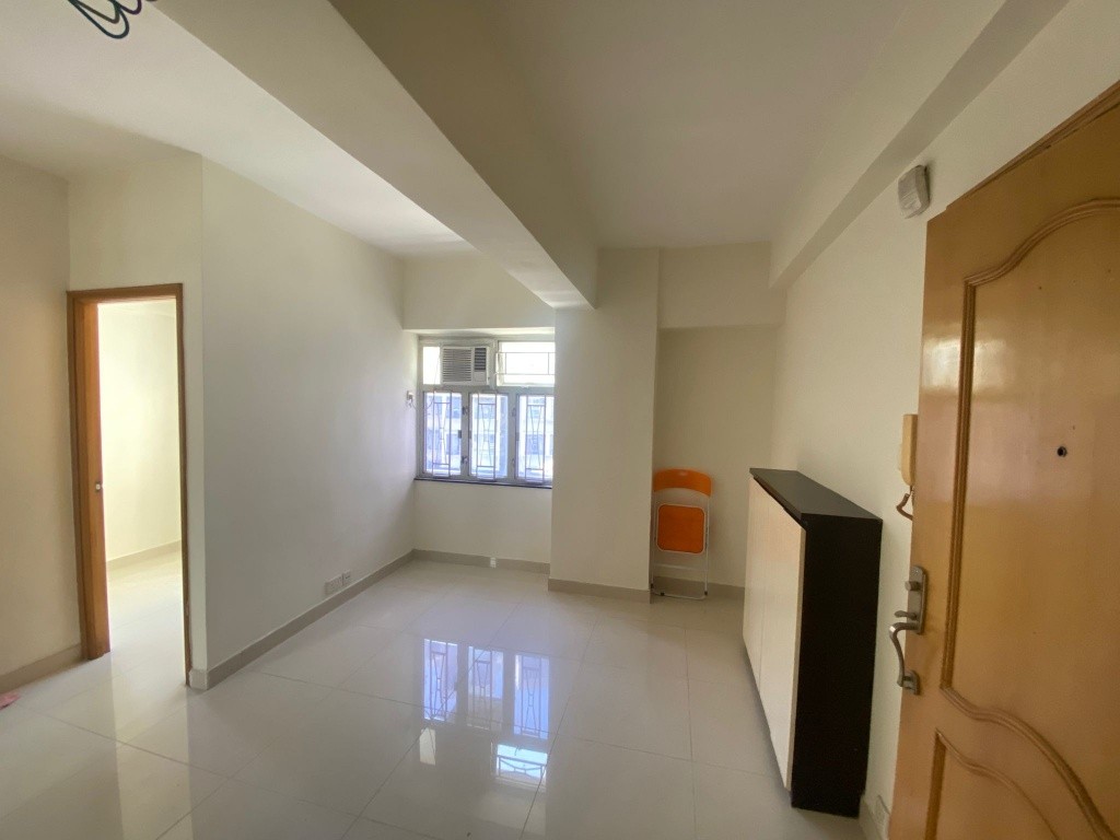 B018A大埔道合租房，配齐家电，拎包入住，交通方便 - 太子 - 房间 (合租／分租) - Homates 香港