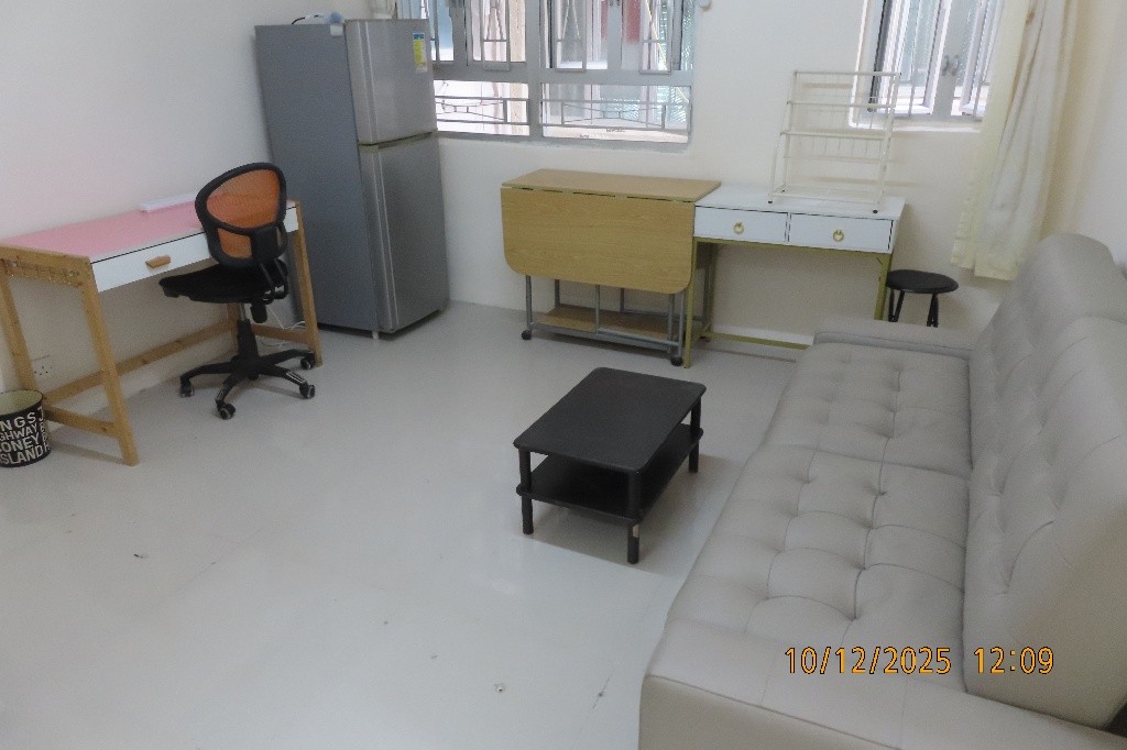 黃大仙，金鳳樓，中層2房廳。實用 374方尺。有家電及稼私。全包：$12,500。  - 黄大仙 - 住宅 (整间出租) - Homates 香港