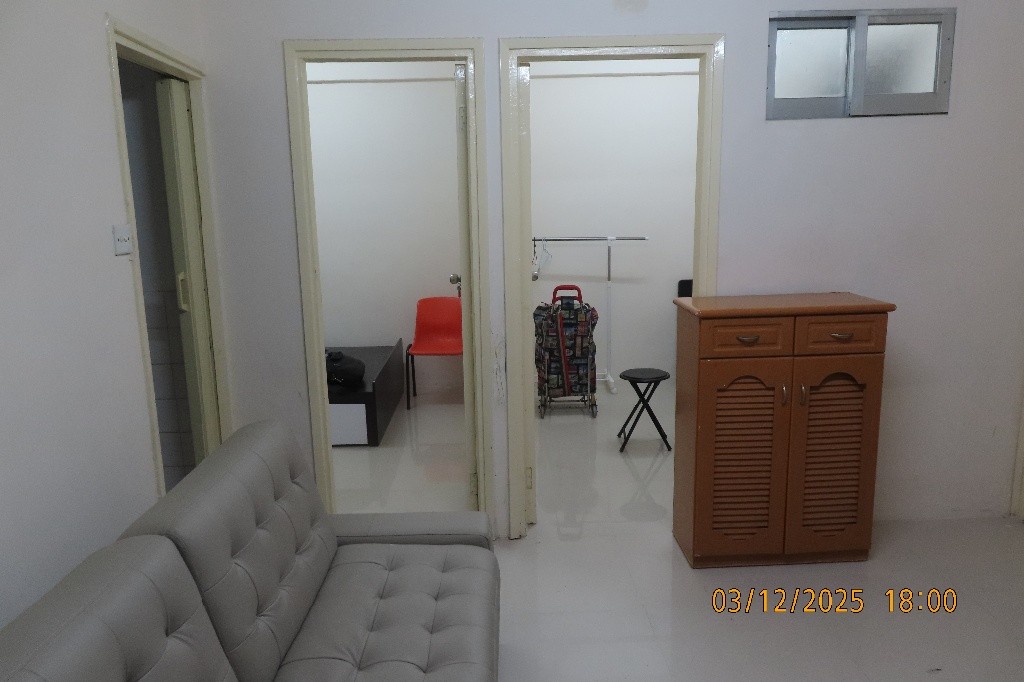 黃大仙，金鳳樓，中層2房廳。實用 374方尺。有家電及稼私。全包：$12,500。  - 黄大仙 - 住宅 (整间出租) - Homates 香港