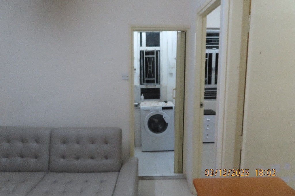 黃大仙，金鳳樓，中層2房廳。實用 374方尺。有家電及稼私。全包：$12,500。  - 黄大仙 - 住宅 (整间出租) - Homates 香港