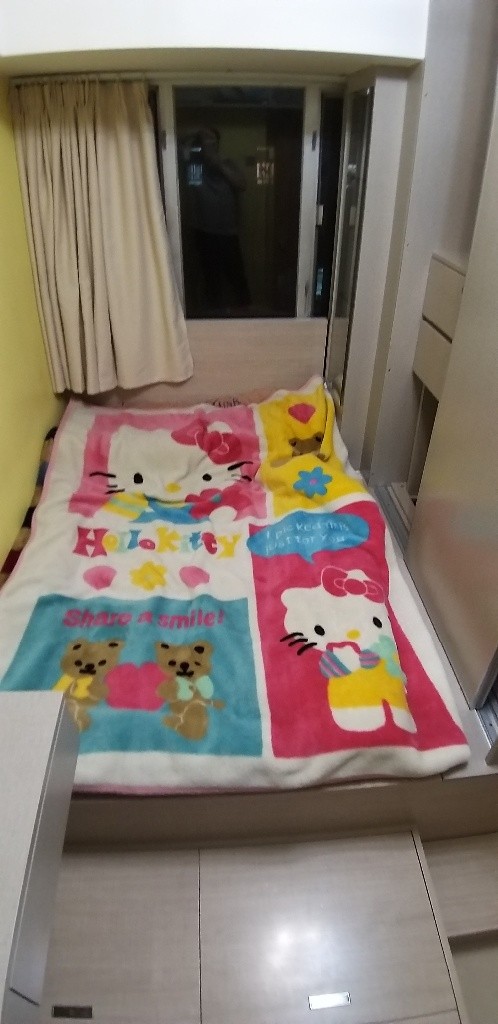 尋找女性室友 ，屯門區，一月中可入住，齊備傢俬電器，拎包入住。 - 屯门 - 房间 (合租／分租) - Homates 香港