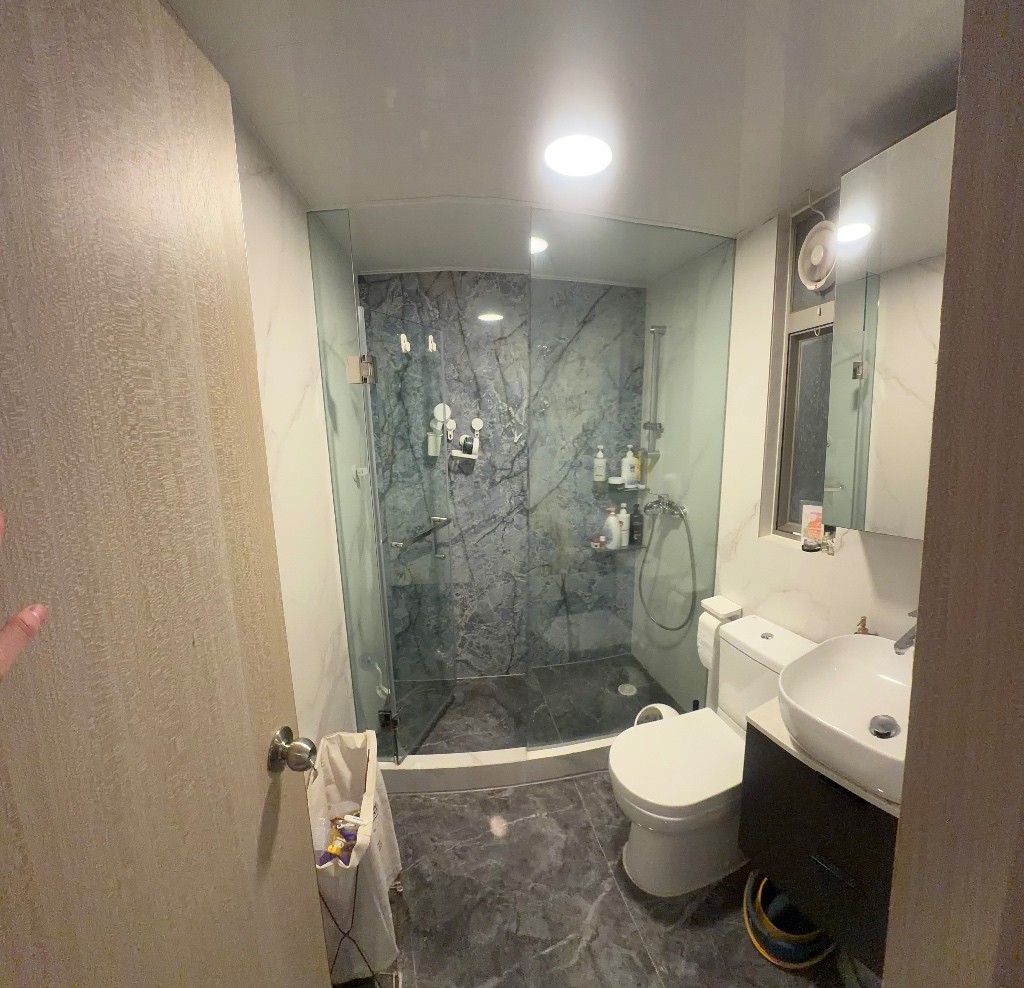 分租-銅鑼灣 華登大廈 時尚坊上面 Donki 對面 靚裝有電梯 500呎 兩房 1分鐘到地鐵站 交通方便 水電平分 HK$10,500 Share Flat - Causeway Bay closed to MTR - 铜锣湾 - 住宅 (整间出租) - Homates 香港