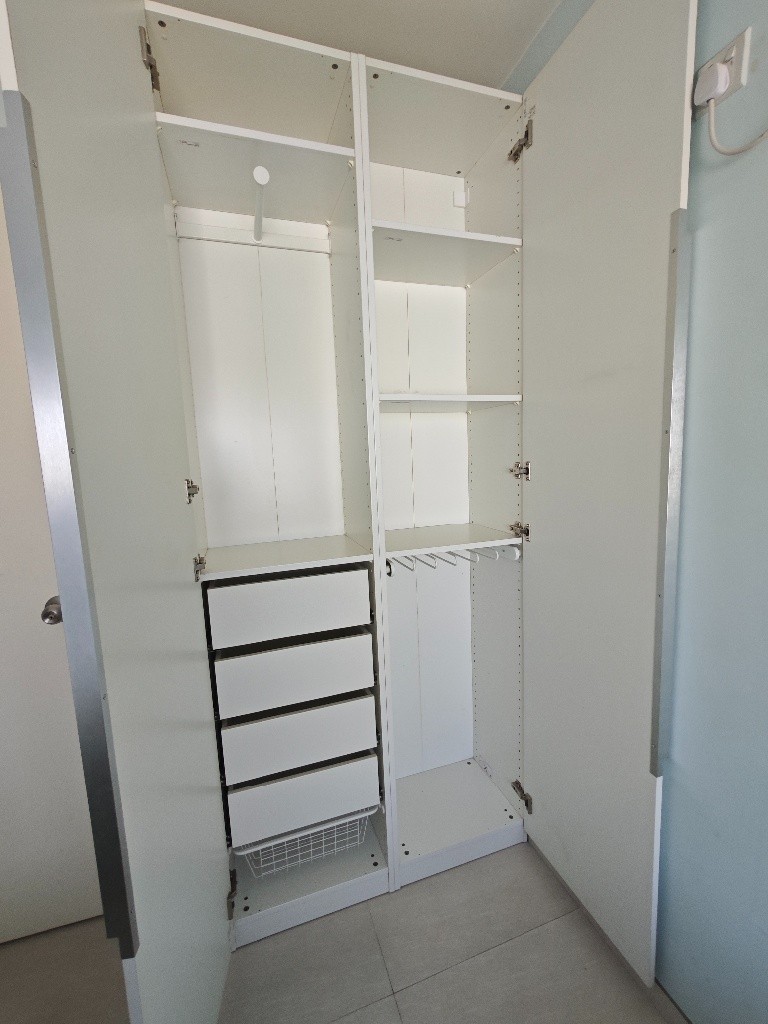 開揚交通方便新裝簡潔光猛房 - 屯门 - 房间 (合租／分租) - Homates 香港