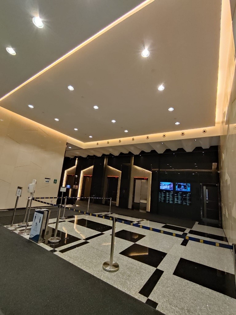 官塘2-3人皇廷廣場服務式辦公室大窗全包 - 观塘/秀茂坪 - 办公室 - Homates 香港