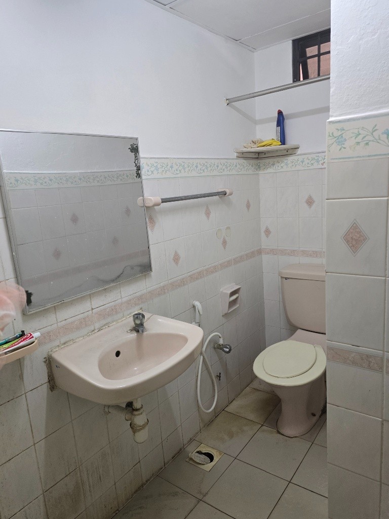 Vista komanwel c room for rent student -  - 房間 (合租／分租) - Homates 馬來西亞