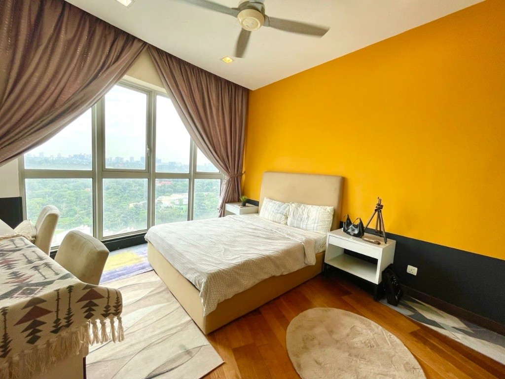 Effortless Travel 🚶‍♂️Room for Rent Next To KTM Putra And Sunway Putra Mall 🛒 - Federal Territory of Kuala Lumpur - Bedroom - Homates Malaysia