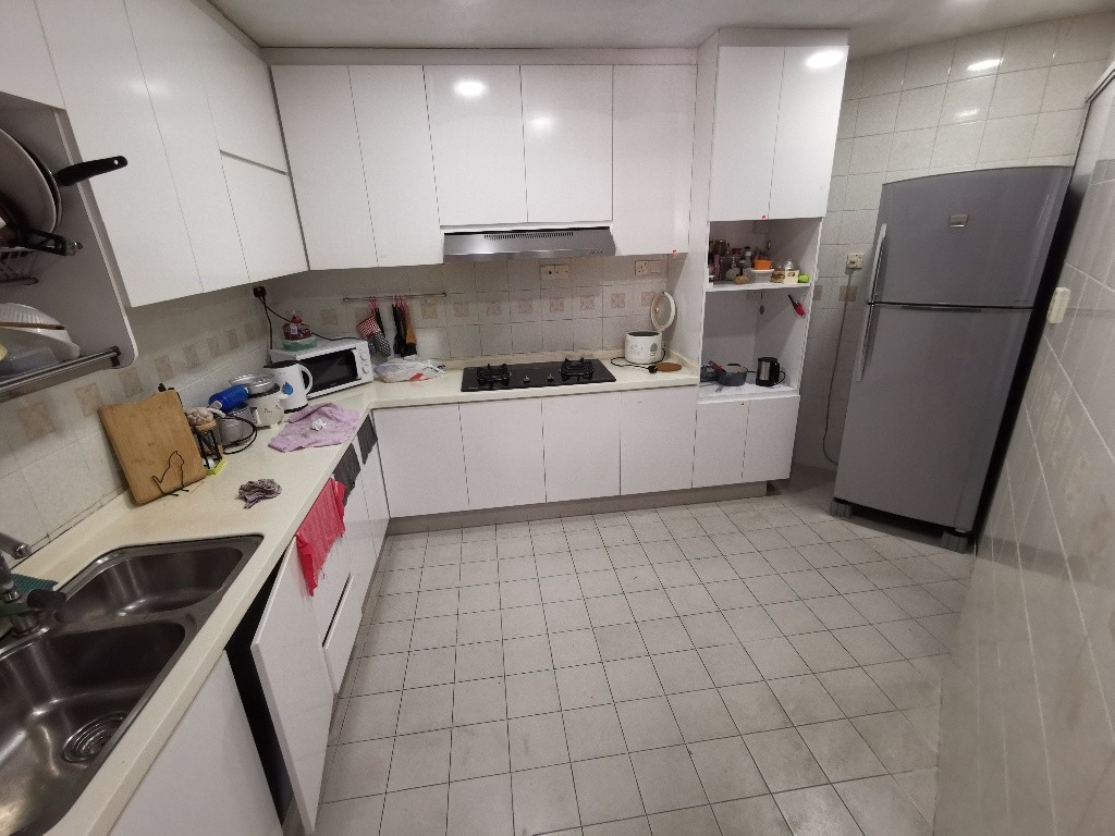 Immediate Available-Common Room/FOR 1 PERSON STAY ONLY/Aircon/Wifi/No owner staying/No Agent Fee/Cooking allowed/Novena MRT  / Toa Payoh MRT / Boon Keng / Thomson MRT - Novena 諾維娜 - 分租房間 - Homates 新加坡