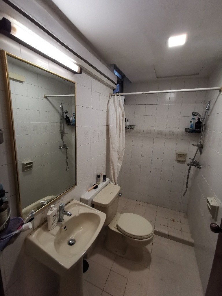 Immediate Available-Common Room/FOR 1 PERSON STAY ONLY/Aircon/Wifi/No owner staying/No Agent Fee/Cooking allowed/Novena MRT  / Toa Payoh MRT / Boon Keng / Thomson MRT - Novena 诺维娜 - 分租房间 - Homates 新加坡