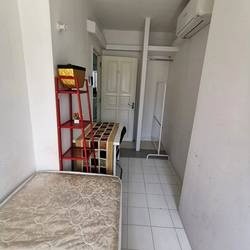 Immediate Available -Common Room/Single Occupancy/no Owner Staying/No Agent Fee/Cooking allowed/Orchard Mrt /  Somerset MRT/Newton MRT - Somerset - Flat - Homates Singapore
