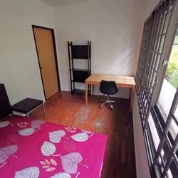 Available 02 Sep - Common Room/FOR 1 PERSON STAY ONLY/2 Shared Bathroom/Include Utilities/Wifi/Aircon/No Agent Fee/Light Cooking Allowed/Washing Machine - Ang Mo Kio - Bedroom - Homates Singapore