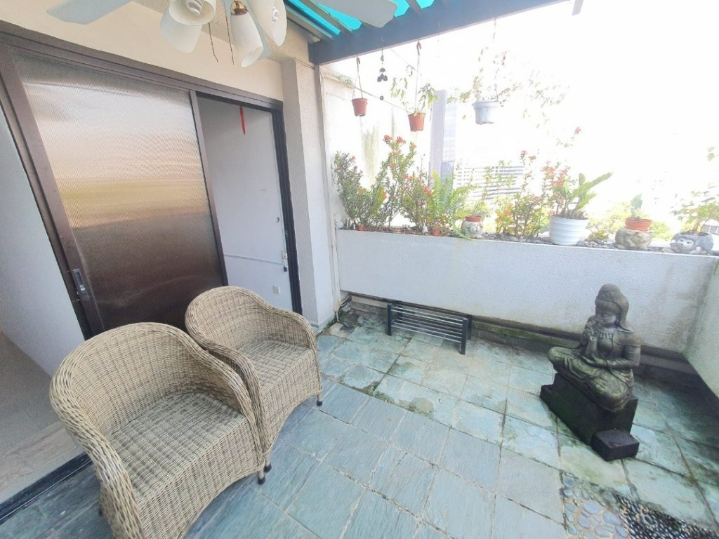 Common Room/ Only for Ladies /FOR 1 PERSON STAY ONLY/Wifi/No owner staying/No Agent Fee / Cooking allowed/Novena/ Boon Keng / Farrer Park / Available 02 Nov - Toa Payoh 大巴窯 - 分租房間 - Homates 新加坡