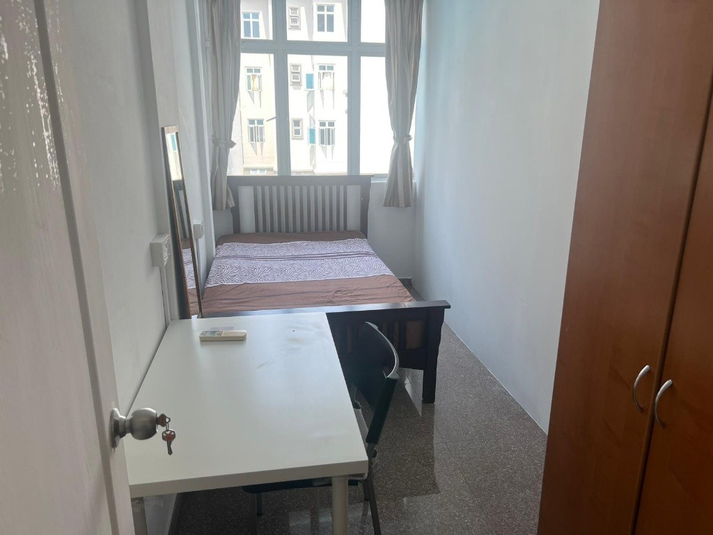 Available Immediate -Common Room/FOR 1 PERSON STAY ONLY/Wifi/Aircon/No owner staying/No Agent Fee/No owner staying/Cooking allowed/Novena MRT/Mount Pleasant MRT - Novena 诺维娜 - 分租房间 - Homates 新加坡