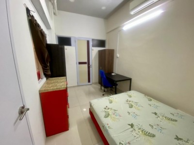  Available Immediate-Master Room/1 or 2 pax stay/no Owner Staying/No Agent Fee/Cooking allowed/Near Tiong Bahru / Outram Park /Redhill /Chinatown MRT  - 56 Eng Hoon Street, #01-52, Singapore 160056