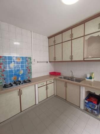 Available 22 Sep/Common Room/FOR 1 PERSON STAY ONLY/Wifi/No window/Light cooking allowd/No owner staying/No Agent Fee/Near Novena MRT/Toa Payoh MRT/Caldecott MRT - Braddell 布莱徳 - 分租房间 - Homates 新加坡