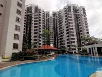 Own Stay or Best investment buy.  About 10 Min walk to Chinese Garden MRT station - 7 Jurong East Street  Singapore 609480