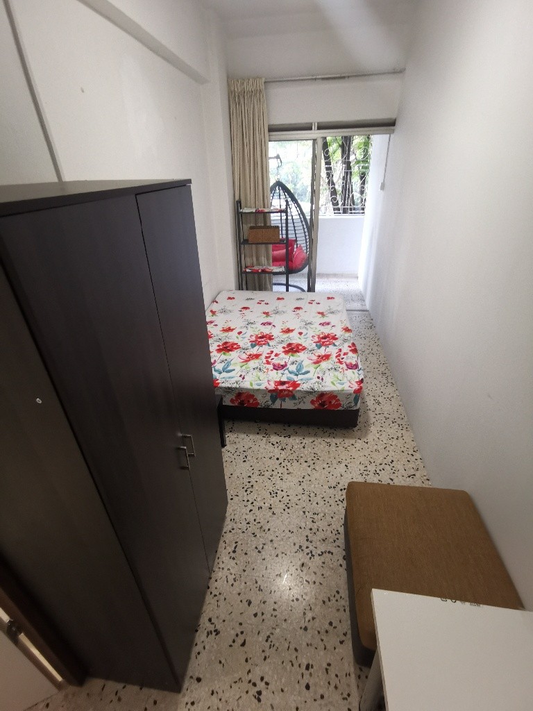 Tanglin / River Valley / Orchard - Kum Hing Court - Balcony Queen Room- Available Now, Property, Rentals, Room Rentals - Tanglin 東陵 - 分租房間 - Homates 新加坡