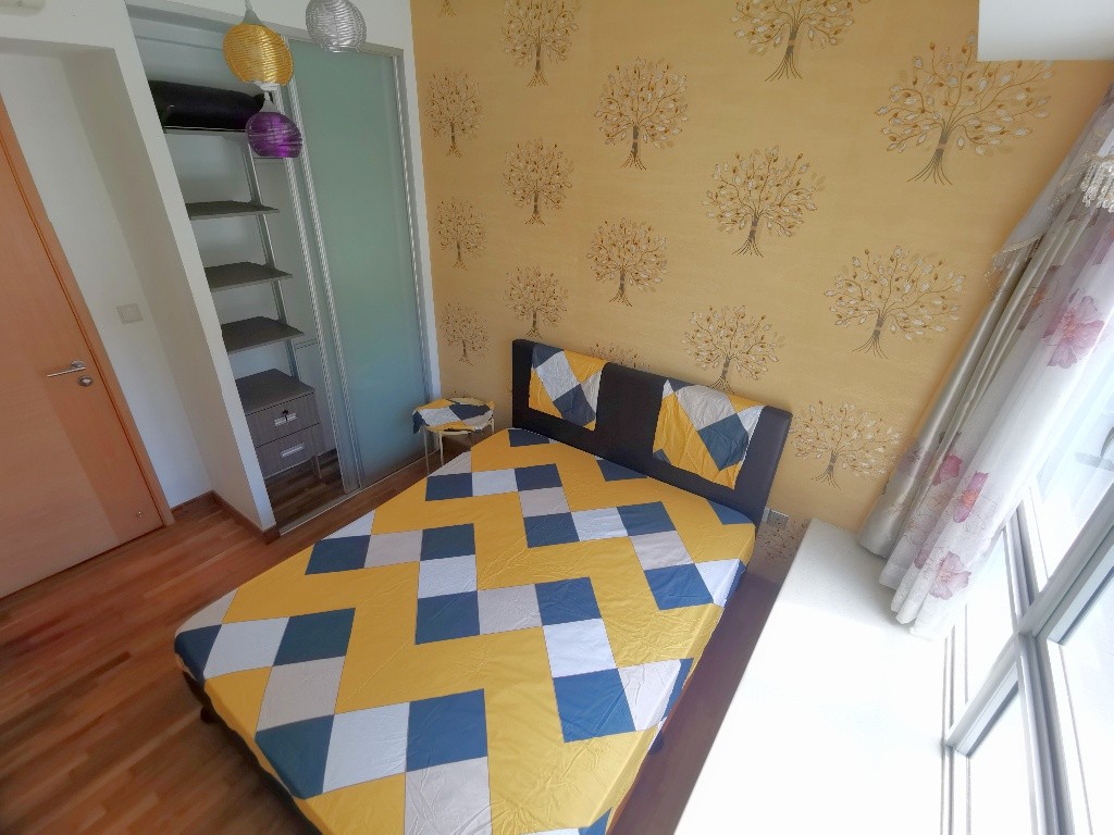 Room for rent Eunos / Paya Lebar MRT, Dakota MRT/Common Room/Available 28 Jan - Geylang - Bedroom - Homates Singapore