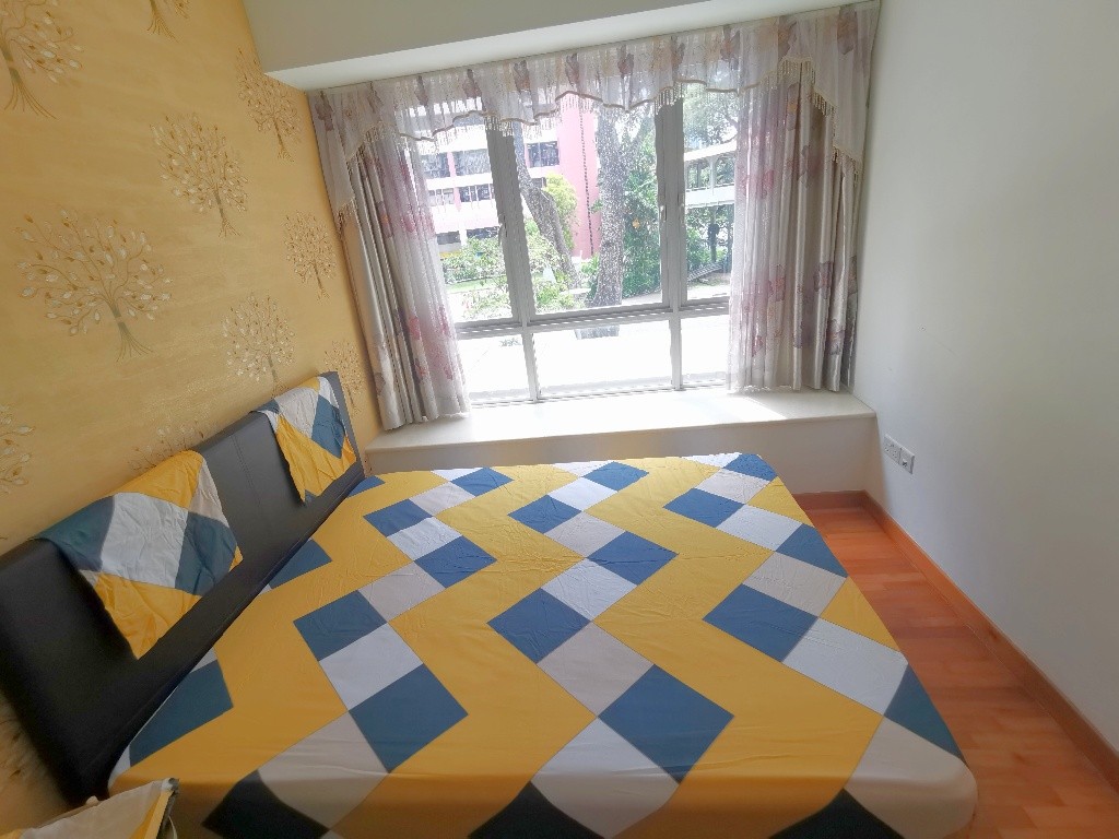 Room for rent Eunos / Paya Lebar MRT, Dakota MRT/Common Room/Available 28 Jan - Geylang - Bedroom - Homates Singapore