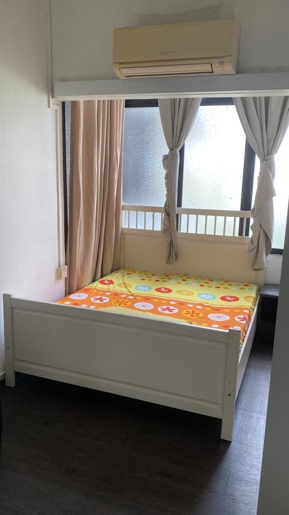 EAST GROVE Common Room/no Owner Staying/No Agent Fee/Cooking allowed/Kembangan MRT / Bedok MRT/ Eunos  MRT/ Available Immediate - Kembangan - Bedroom - Homates Singapore