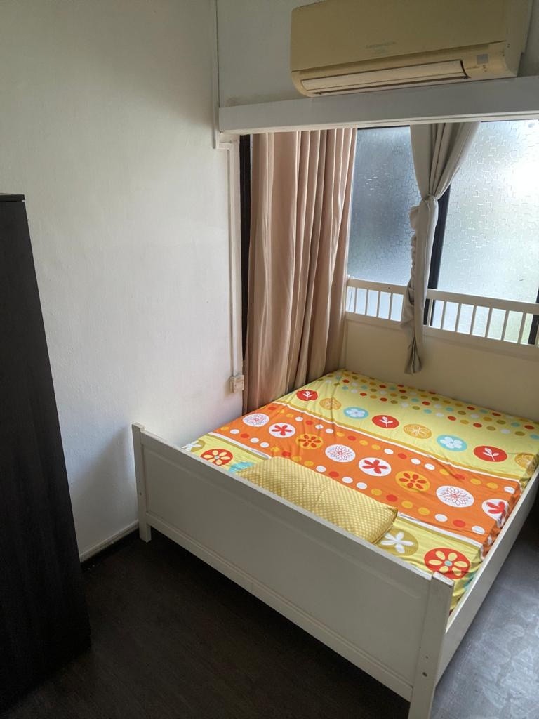 EAST GROVE Common Room/no Owner Staying/No Agent Fee/Cooking allowed/Kembangan MRT / Bedok MRT/ Eunos  MRT/ Available Immediate - Kembangan - Bedroom - Homates Singapore