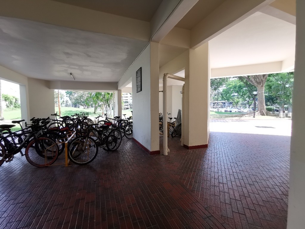 Room for Rent / Jurong East MRT / Deluxe Queen Room / 1-2 Pax Stay / Available Immediate/RM1 - Jurong East 裕廊东 - 分租房间 - Homates 新加坡
