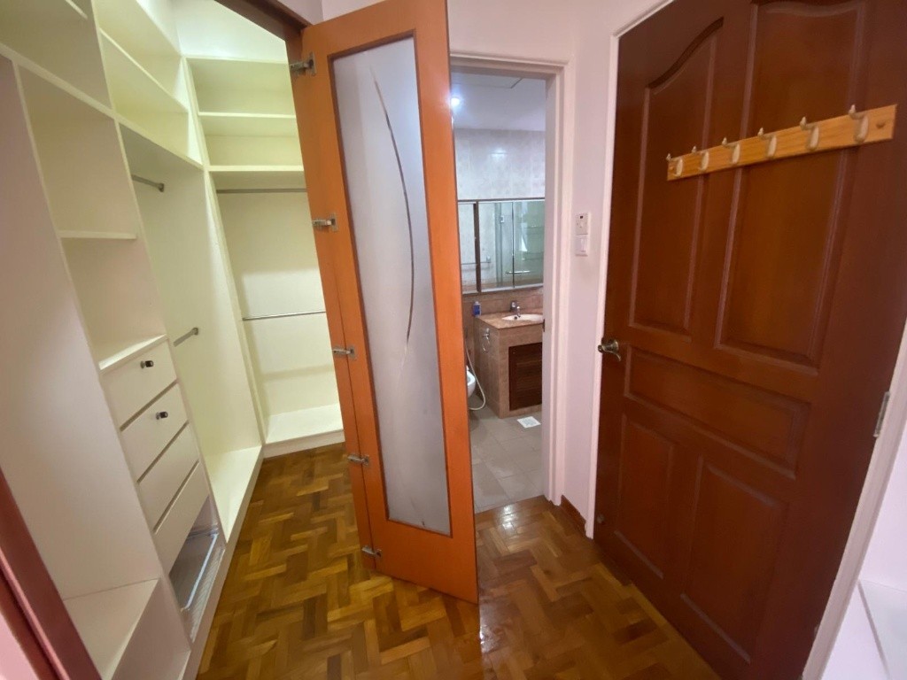 Casa Sarina CS#02-14RM1 - Bedok 勿洛 - 整个住家 - Homates 新加坡