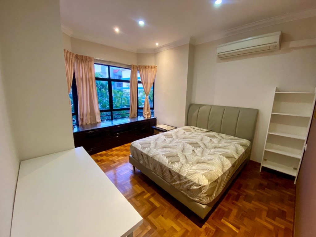 Casa Sarina CS#02-14RM1 - Bedok 勿洛 - 整个住家 - Homates 新加坡