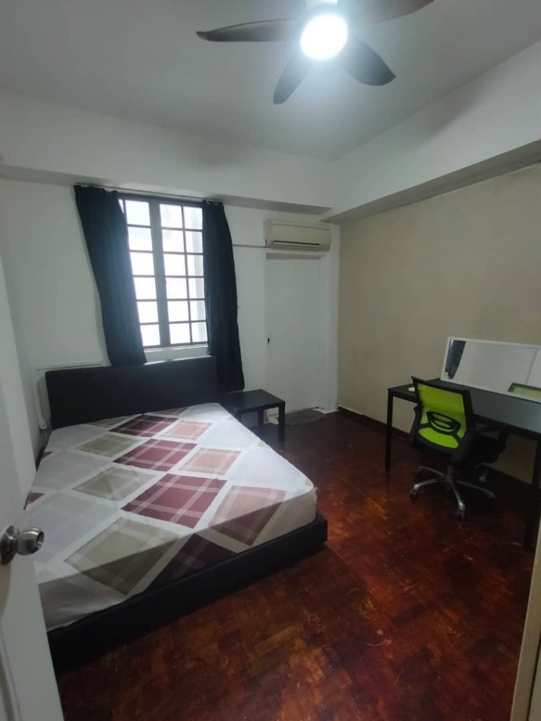 Room for Rent / Paya Lebar – Aljunied – Dakota MRT / Master Room / Available Immediate/ Moro Mansion - Paya Lebar 巴耶利嗒 - 整个住家 - Homates 新加坡