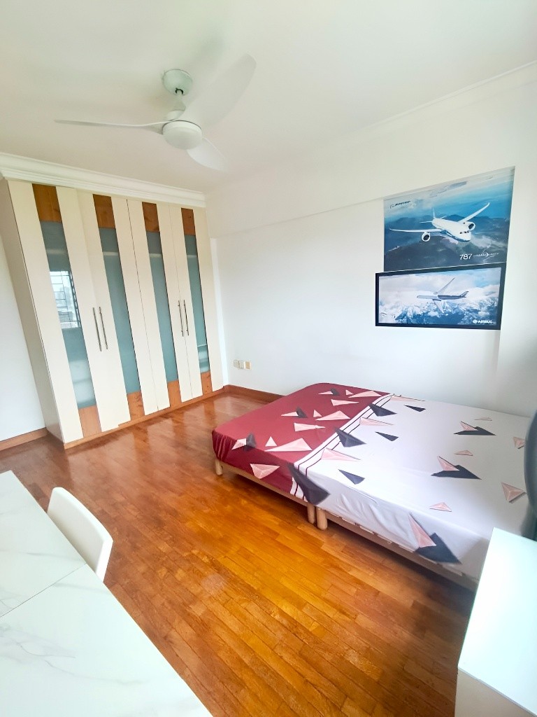 Toa Payoh room for rent/Caldecott, Braddell MRT/Common Room/1-2 pax/Available Dec 14 - Toa Payoh 大巴窑 - 整个住家 - Homates 新加坡