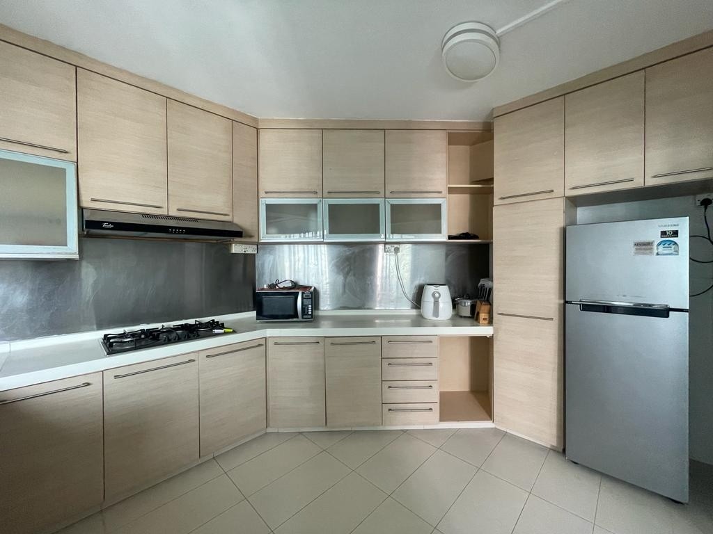 Toa Payoh room for rent/Caldecott, Braddell MRT/Common Room/1-2 pax/Available Dec 14 - Toa Payoh 大巴窑 - 整个住家 - Homates 新加坡