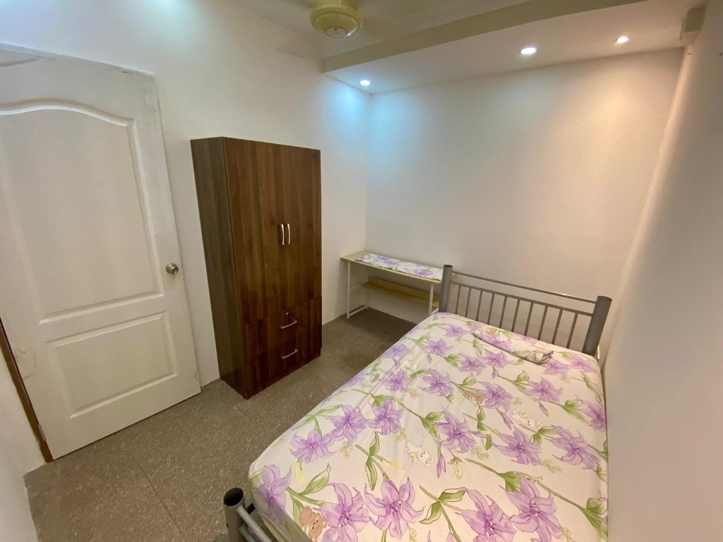 Room for rent / Kembangan MRT | Eunos mrt / Common room / 1-2 pax stay/ Available 15 Jan - Eunos - Flat - Homates Singapore