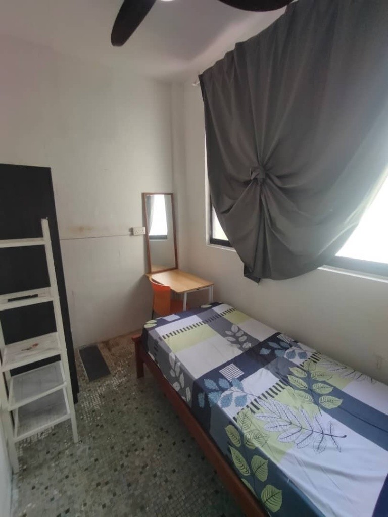 Room for rent/ Near Tiong Bahru, Havelock, Queenstown MRT/ 1 pax stay / Available Immediately - Bukit Merah - Flat - Homates Singapore