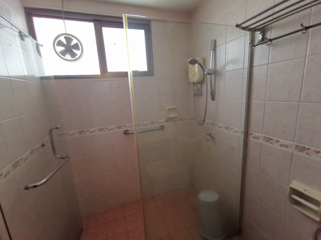 Room for rent / Braddell, Marymount, Caldecott MRT / Common room / 1-2pax stay / Available﻿ 16 Feb - Toa Payoh 大巴窑 - 分租房间 - Homates 新加坡