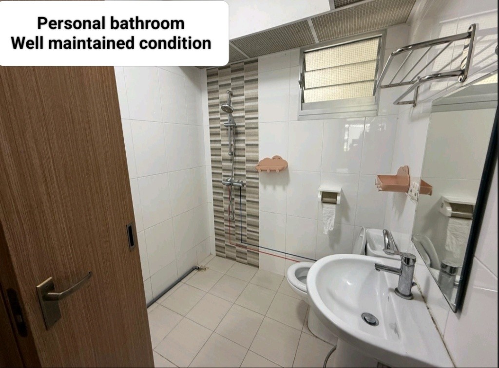 Master bedroom @ Punggol Northshore  - Punggol 榜鹅 - 分租房间 - Homates 新加坡