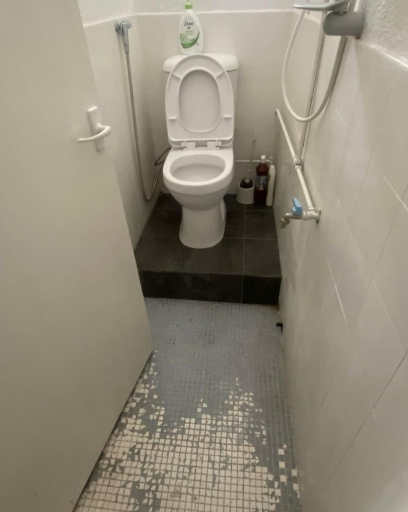 Available﻿ March 8 - Common Room/Include Utilities/Wifi/Aircon/No Agent Fee/Light Cooking Allowed/Washing Machine - Queenstown - Bedroom - Homates Singapore