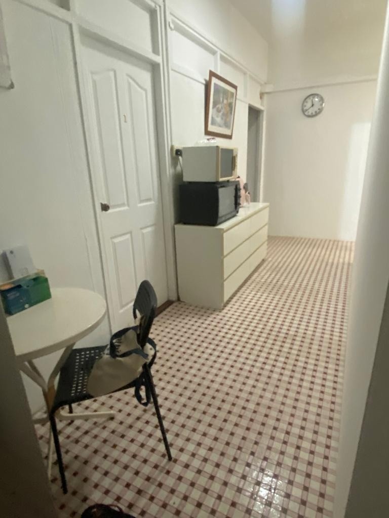 Available﻿ March 8 - Common Room/Include Utilities/Wifi/Aircon/No Agent Fee/Light Cooking Allowed/Washing Machine - Queenstown - Bedroom - Homates Singapore