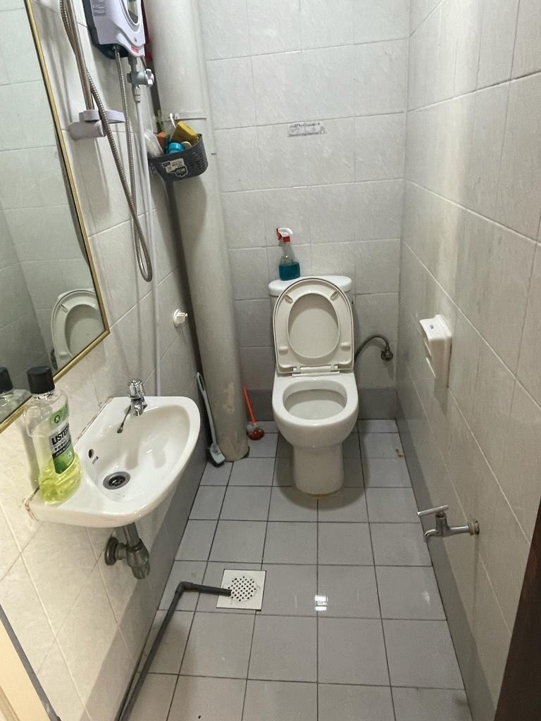 Available﻿ 29 March- Common Room/Include Utilities/Wifi/Aircon/No Agent Fee/Light Cooking Allowed/Washing Machine - Toa Payoh 大巴窯 - 分租房間 - Homates 新加坡