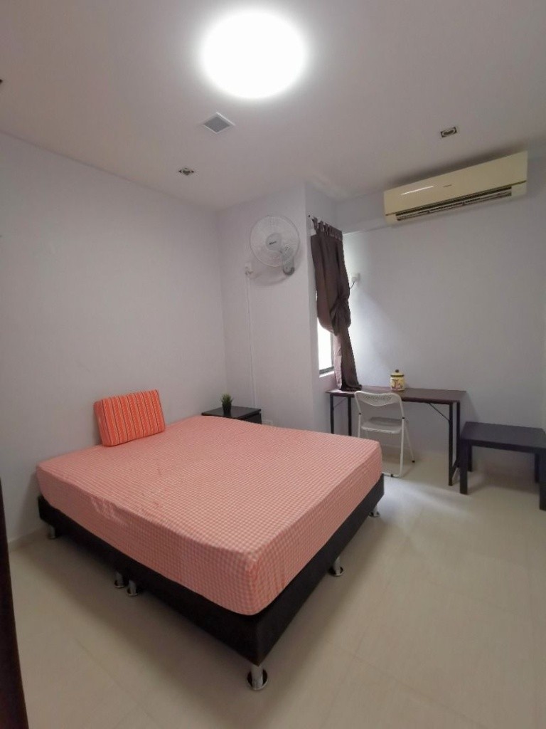Room for rent / Kembangan, Eunos / Common room / 1pax stay / Available immediately - Eunos 友诺士 - 分租房间 - Homates 新加坡