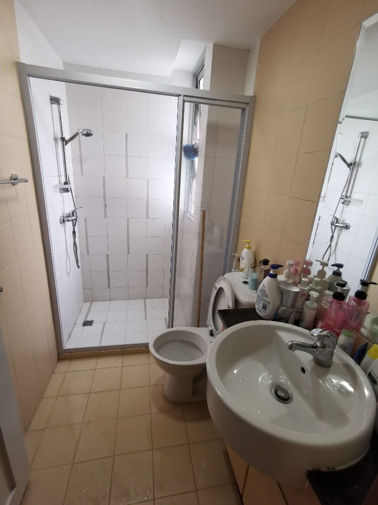 Room for Rent/Toa Payoh, Novena MRT/ For 1-2 pax/ Available 7 May - Toa Payoh 大巴窑 - 整个住家 - Homates 新加坡