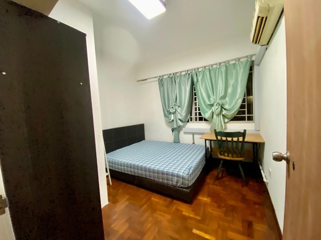 Room for rent / BRADDELL, MARYMOUNT, CALDECOTT MRT / Common room / 1pax stay / Available May 16 - Braddell - Flat - Homates Singapore