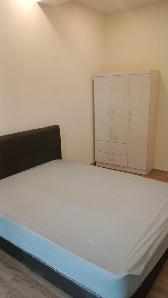 Room for rent / BALESTIER / NOVENA / TOA PAYOH MRT / Common room / 1pax stay / Available immediate - Novena - Flat - Homates Singapore
