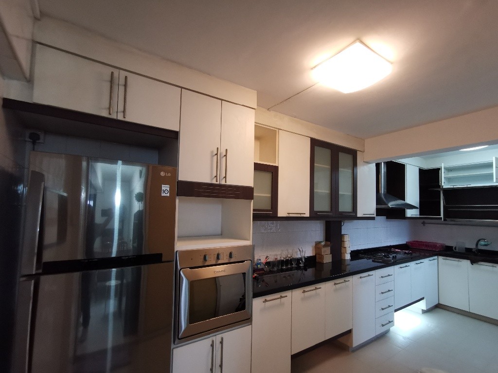 Room for rent / TIONG BAHRU / Master room / 1pax stay / Available 17 August - Tiong Bahru - Bedroom - Homates Singapore