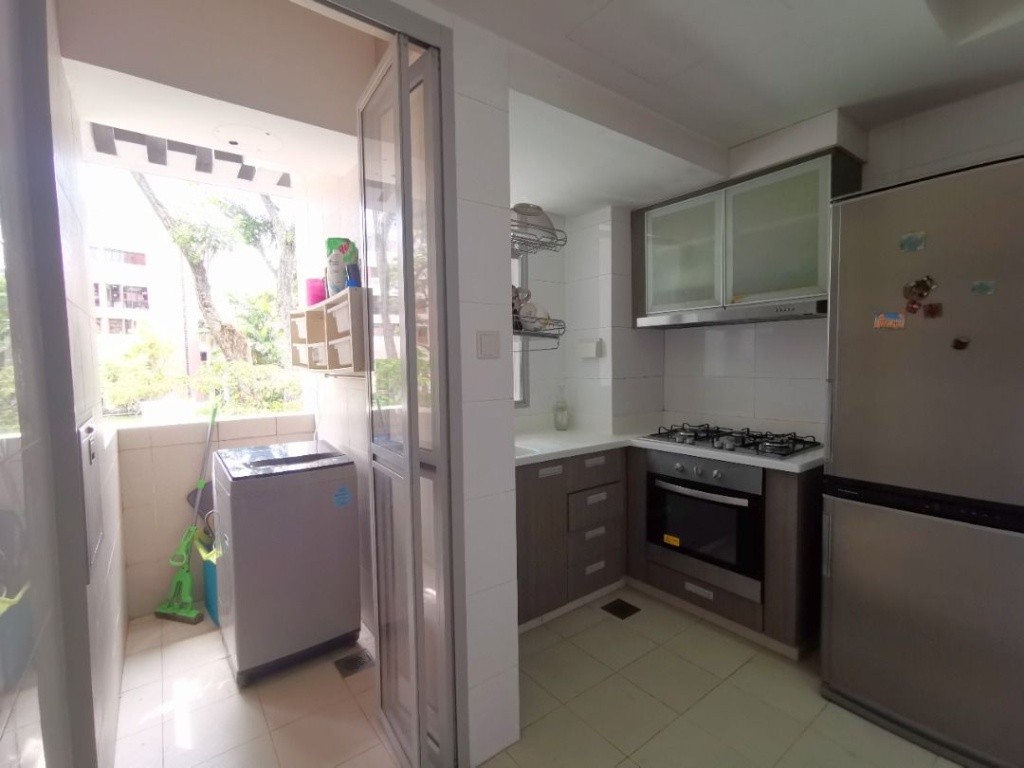 Room for rent / GEYLANG / Common room / 1pax stay / Available Immediately - Geylang - Bedroom - Homates Singapore