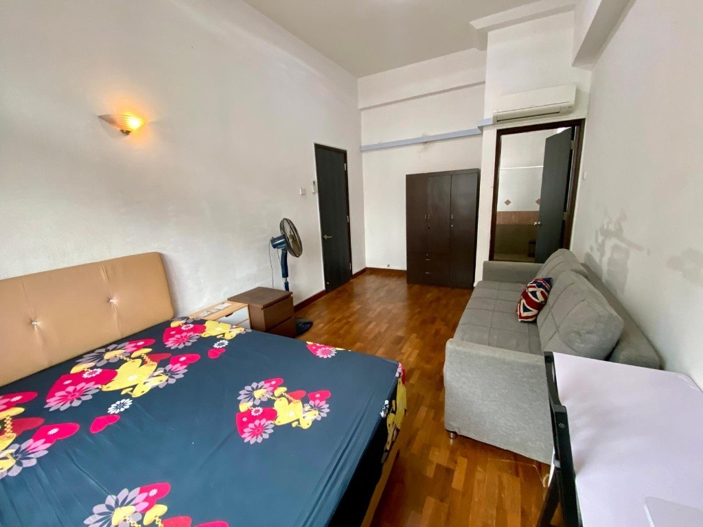 Room for rent / SOMERSET / Master room / 1, 2 pax stay / Available Aug 11 - Somerset - Bedroom - Homates Singapore